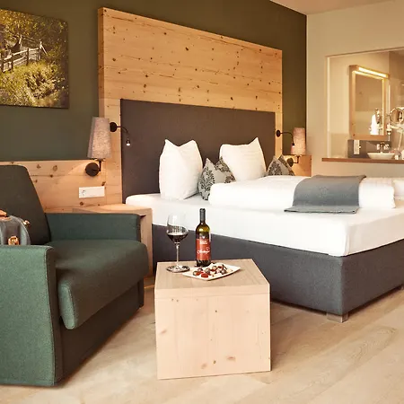 Hotel Forsthofgut 4*